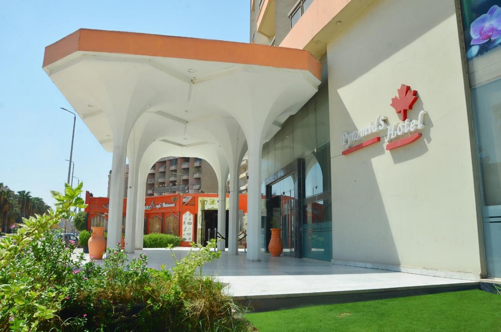 阿兰肯金字塔酒店 Giza 外观 照片