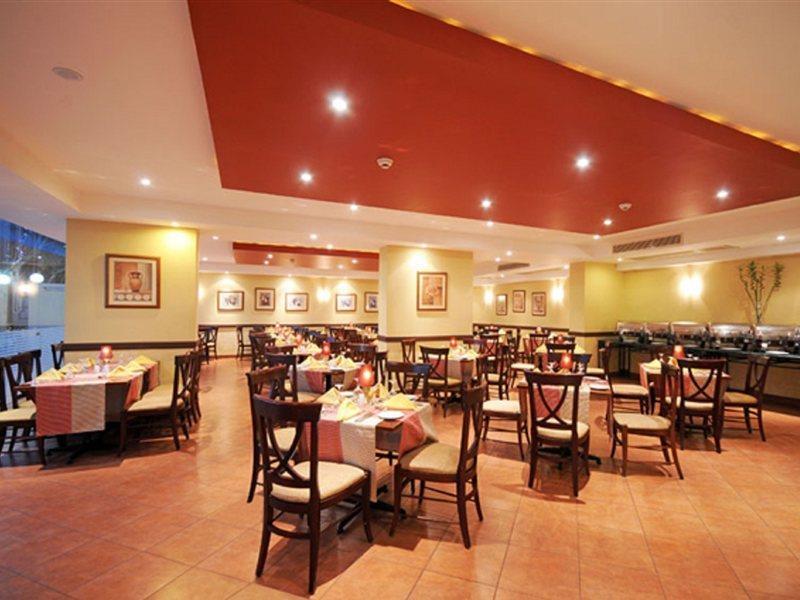 阿兰肯金字塔酒店 Giza 餐厅 照片